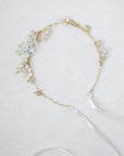 Coroncina Azurea, un accessorio floreale artigianale sposa