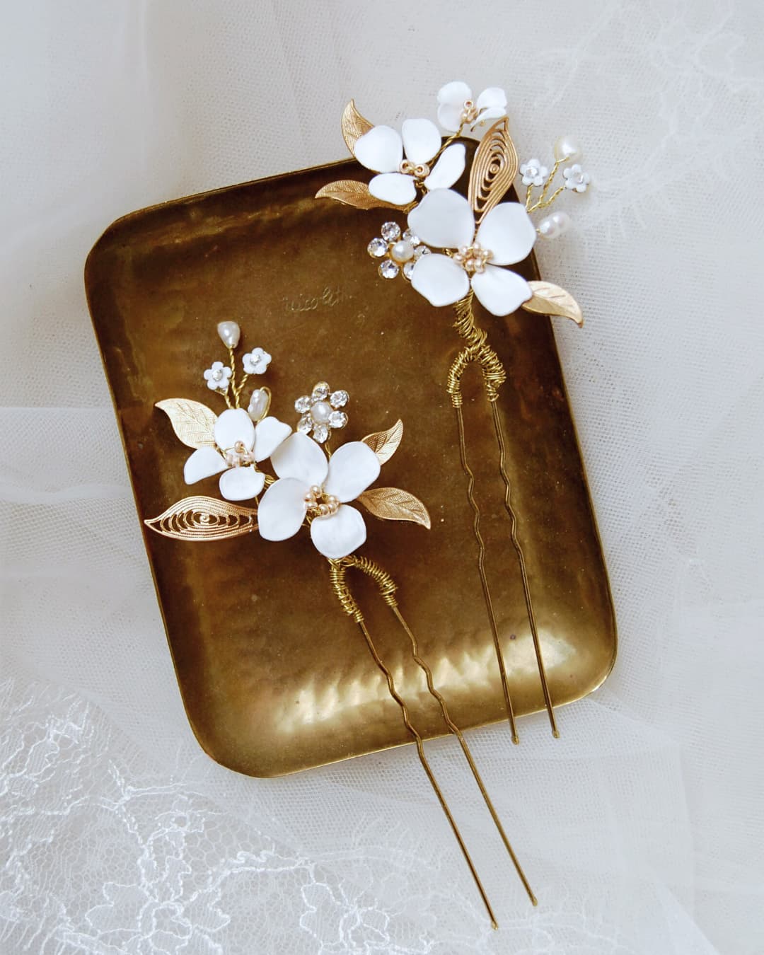 Forcine capelli Flora Aurea - Accessorio sposa artigianale fiori foglie oro