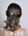 forcina di fiori bianchi semi trasparenti da sposa