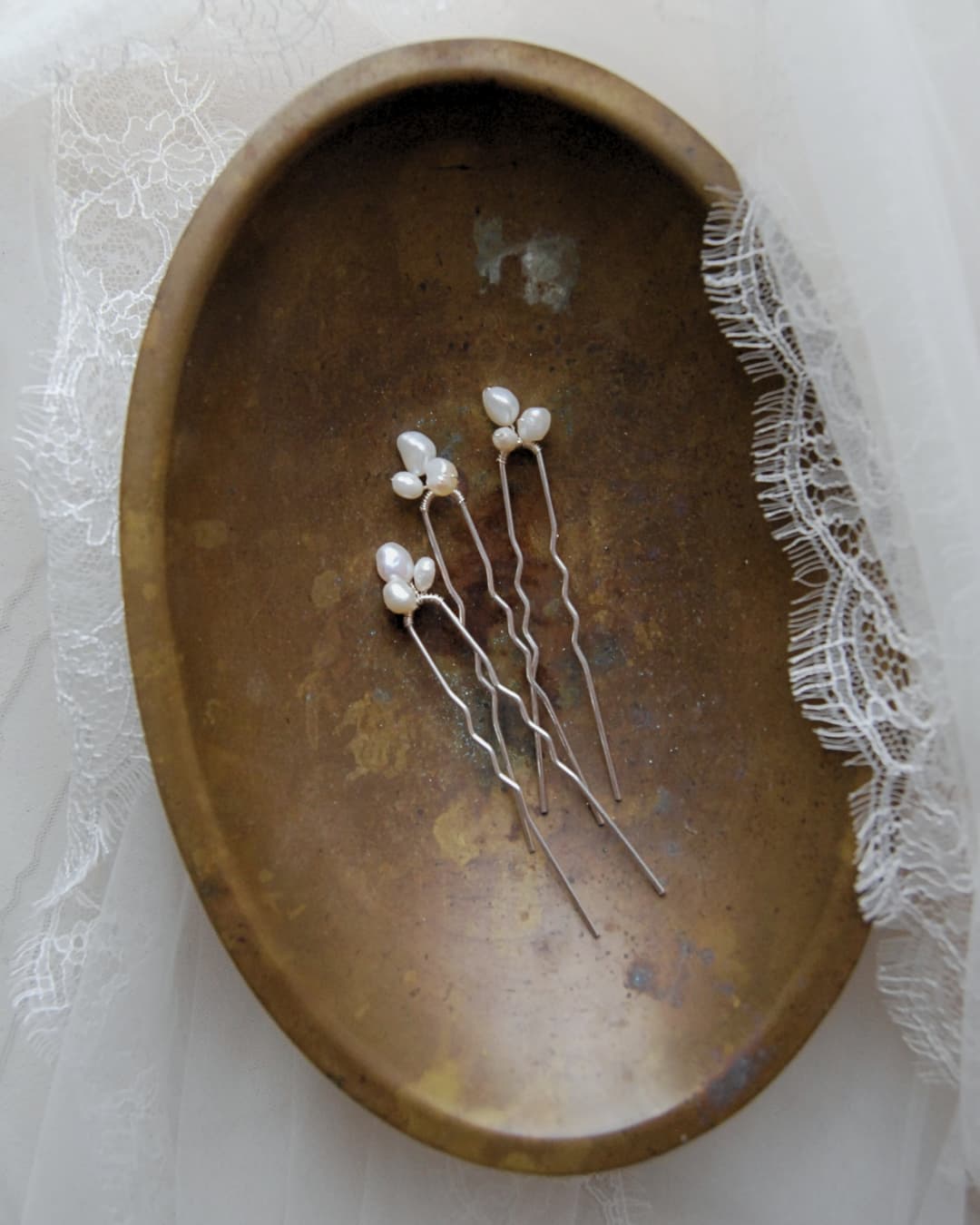 Trilogia set 3 forcine perle di fiume - acconciatura sposa minimal e moderna