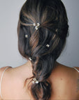 Set di 5 forcine eleganti con cristalli, perfette per uno stile sobrio e sofisticato.