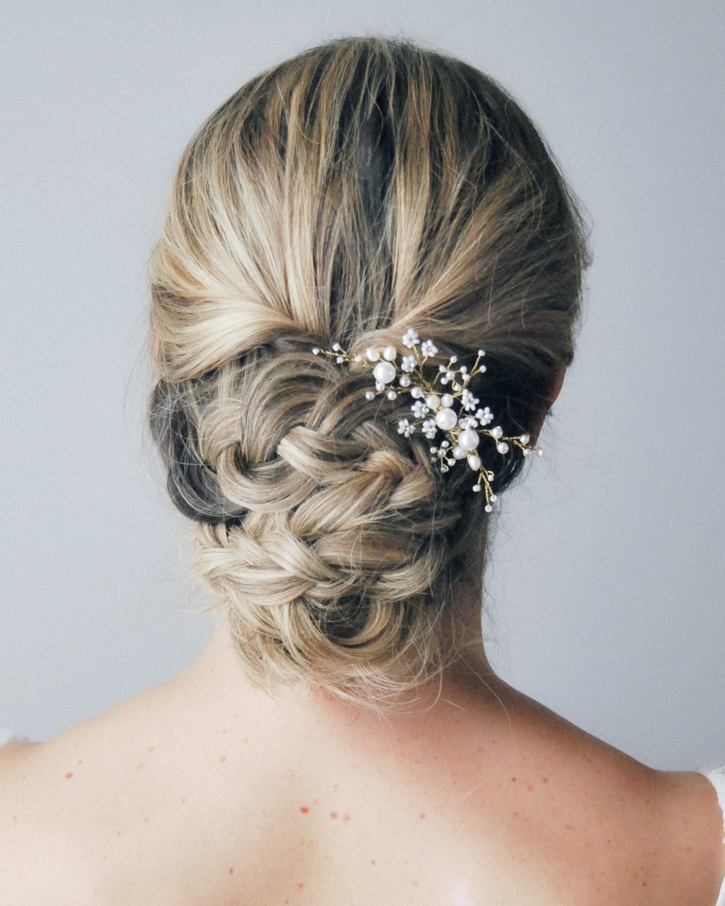 fermaglio a clip perle d'acqua per acconciature moderne sposa