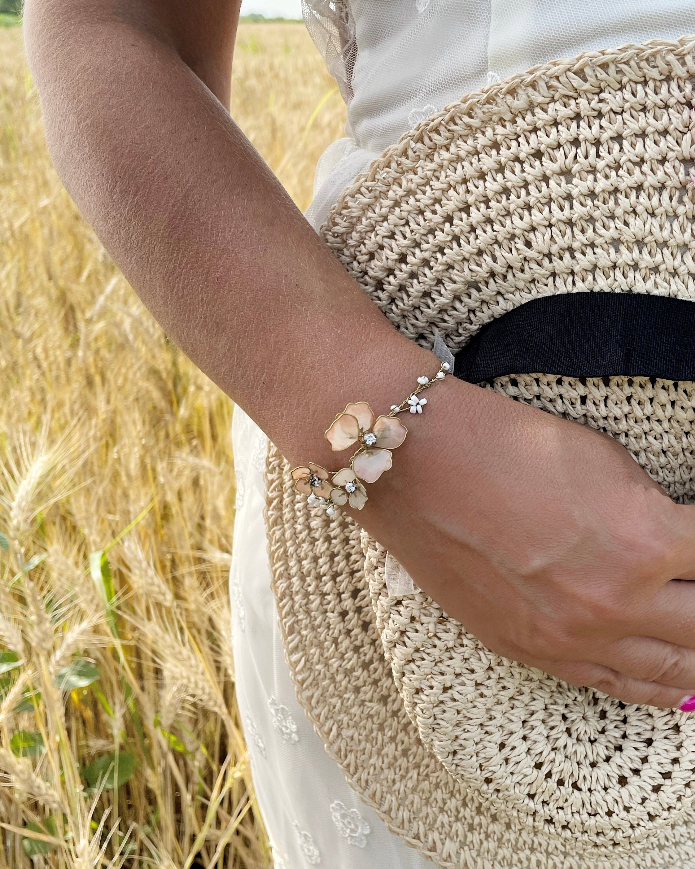 Bracciale elegante e personalizzabile Soliflora, regalo perfetto per sposa e damigelle.