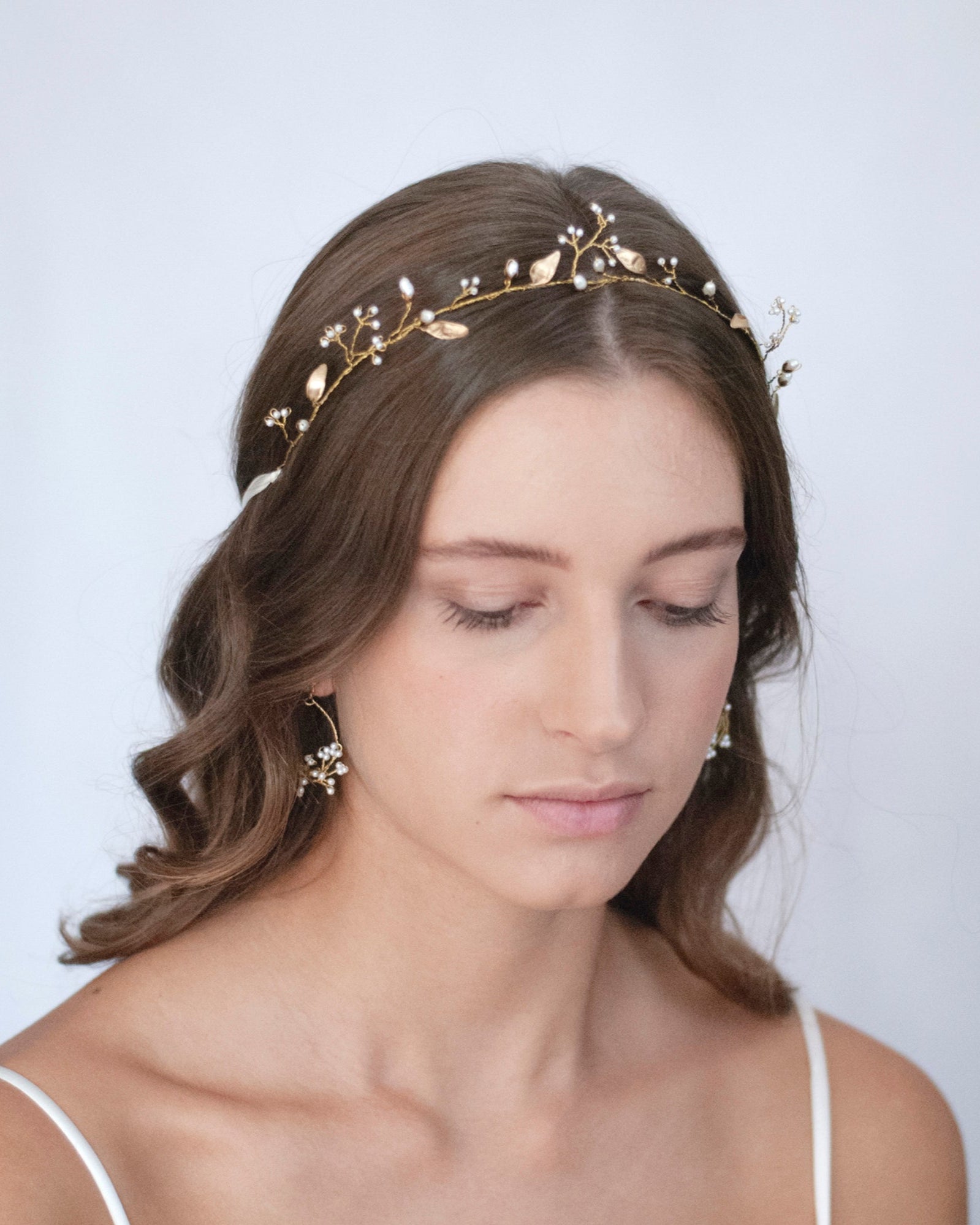 Vte per capell da sposa con for n madreperla dorata, vte per Vte per capell da sposa con for n madreperla dorata, vte per