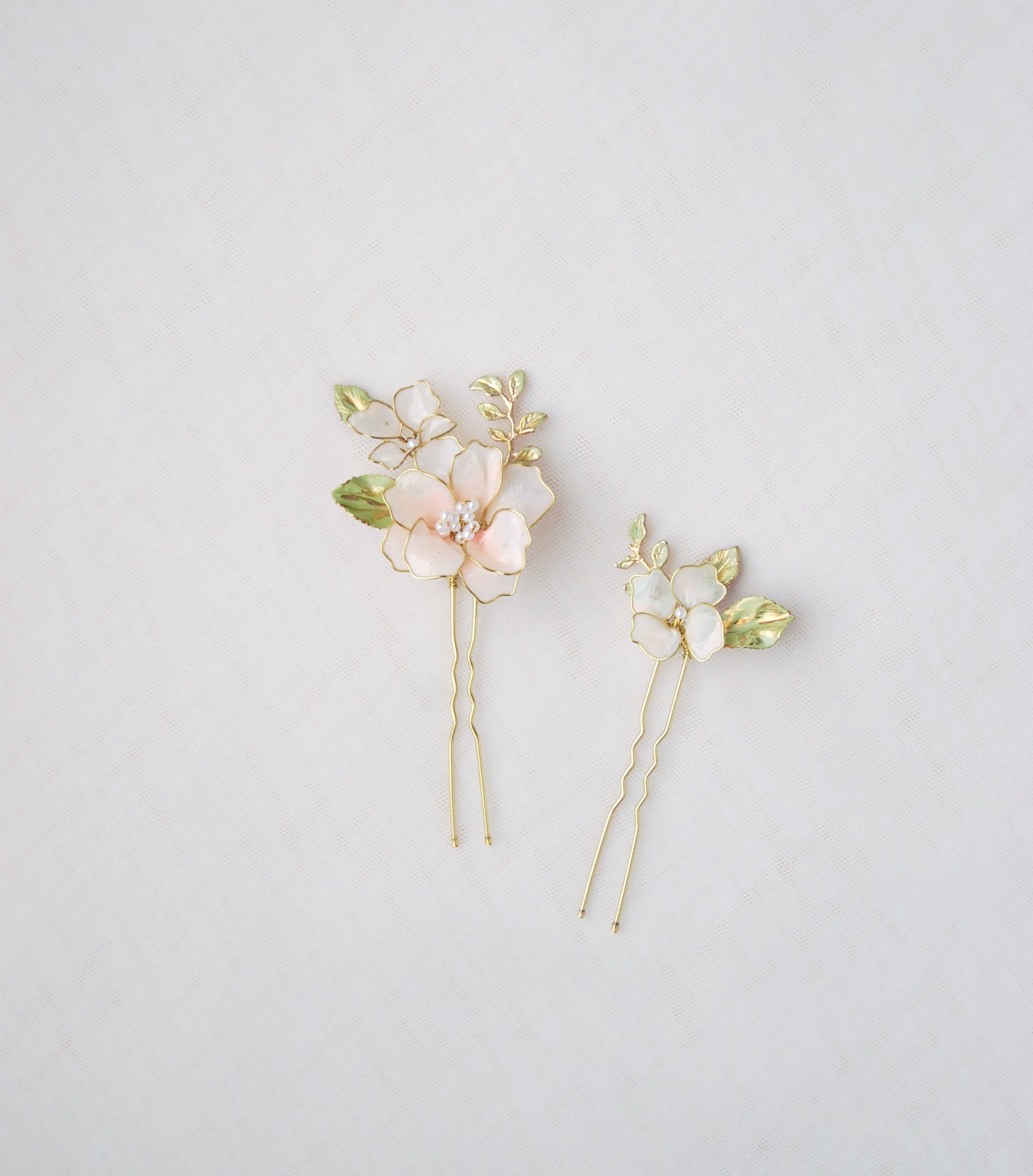 Linen flower hairpins - set of 2