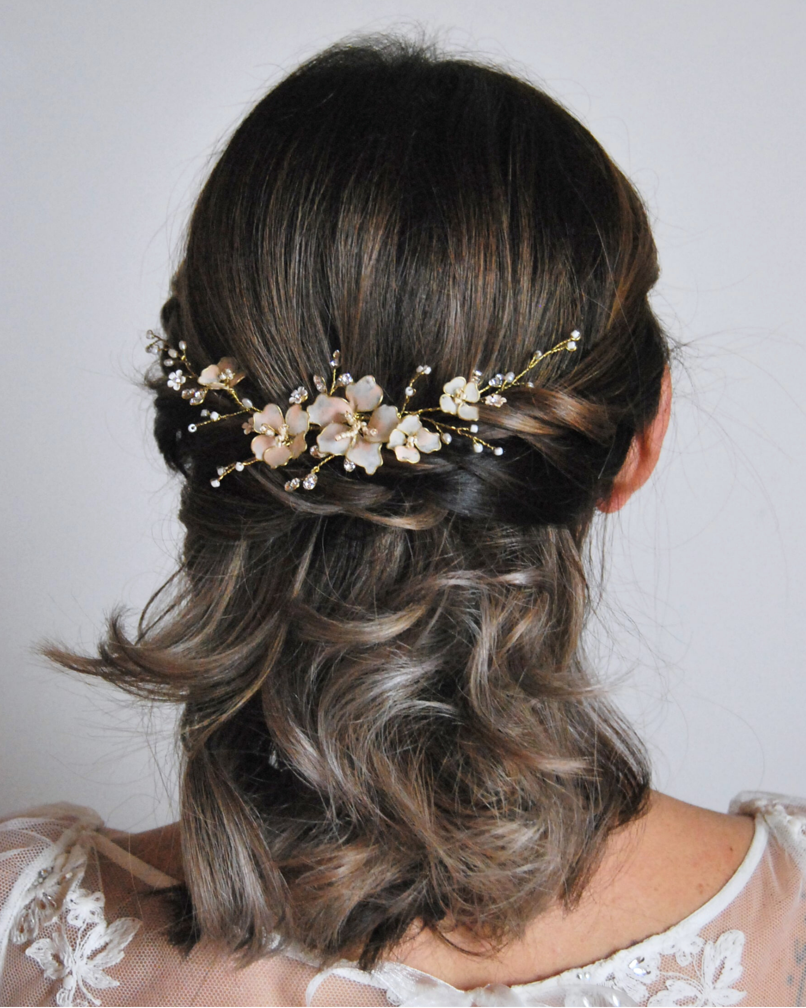 fermaglio fiori rosa e cristalli per semi raccolto sposa romantica