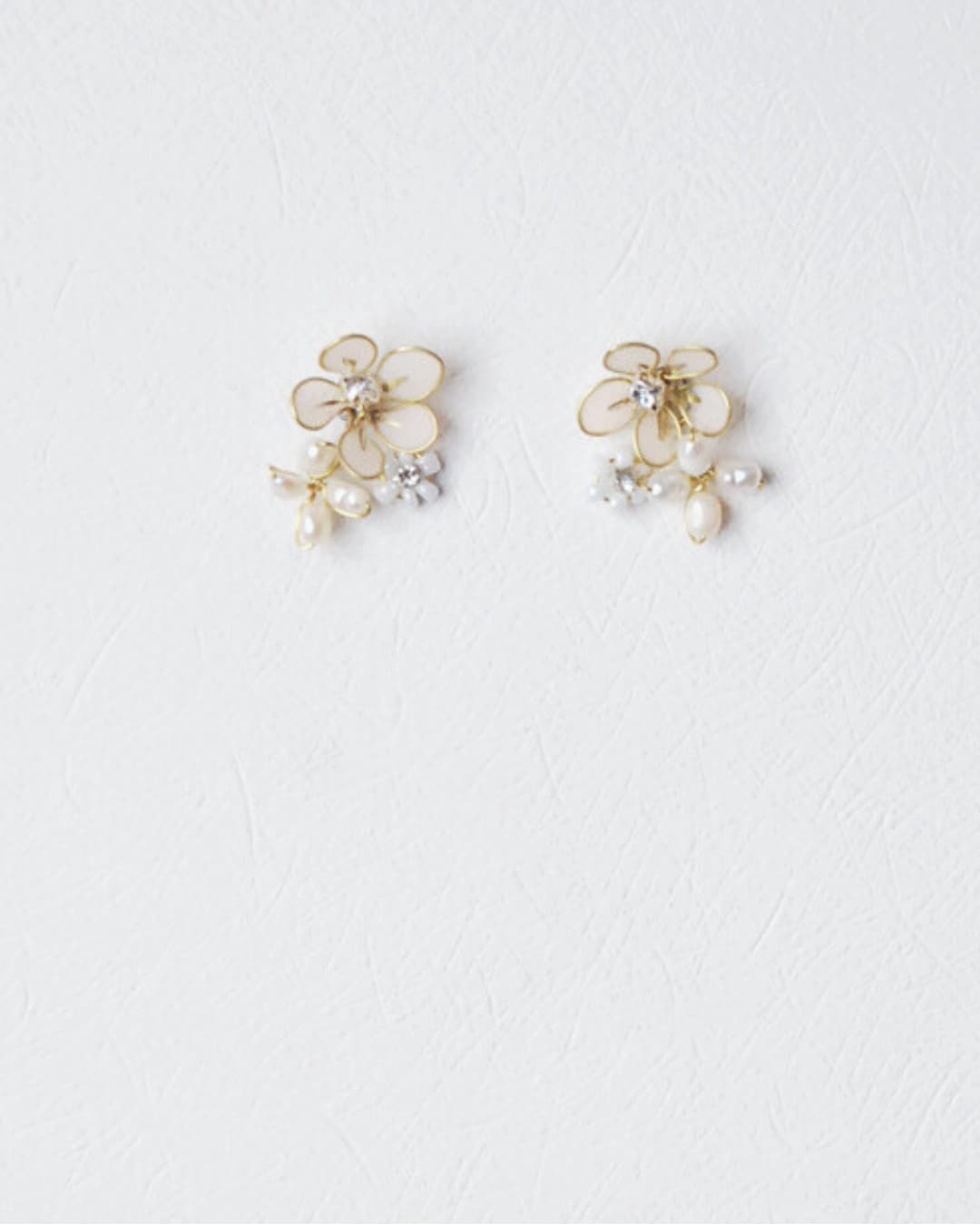 Orecchini A Fiore Boho In Oro, Con Perle E Design Esagerato, Stile Vintage