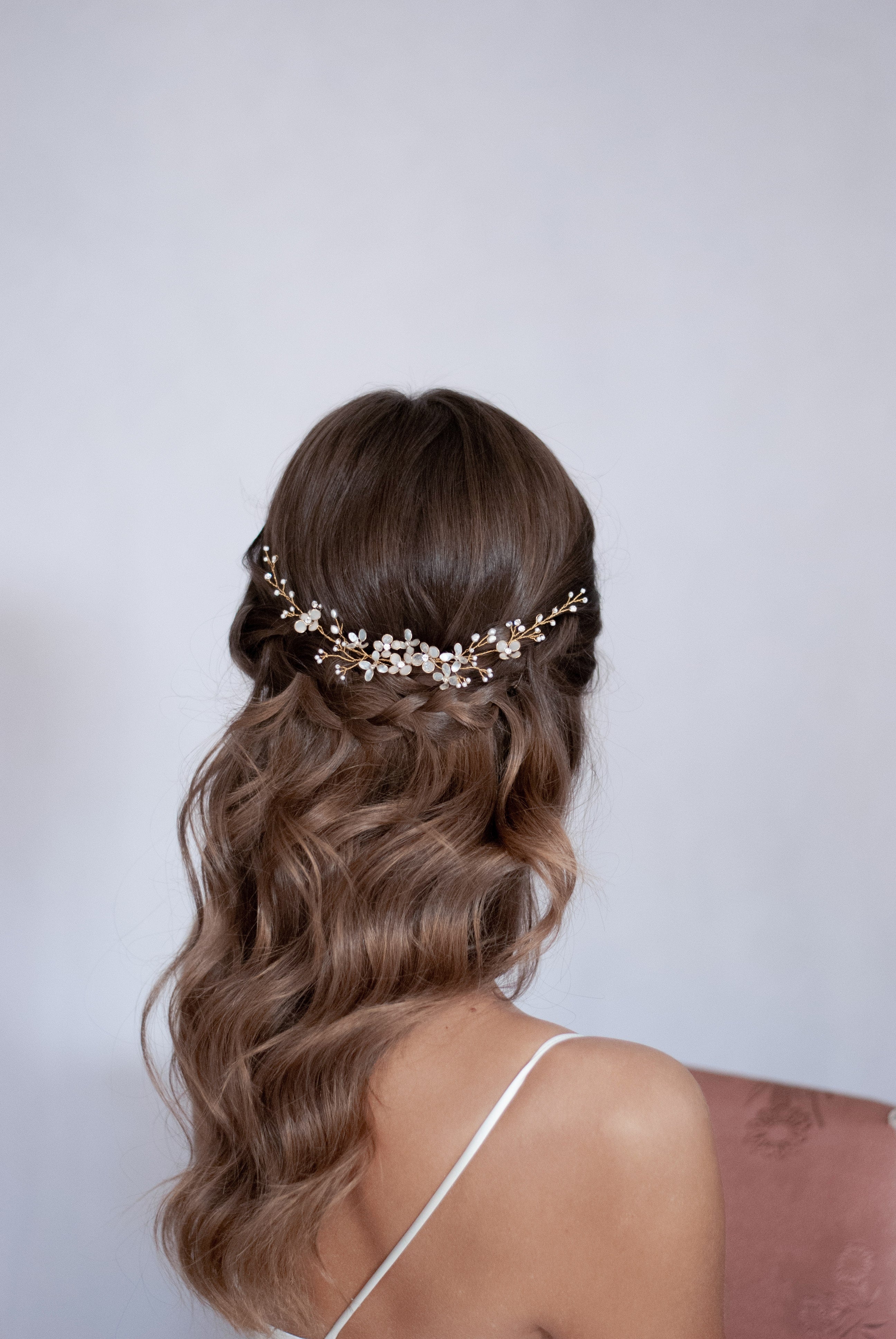 Iridescent flowers and pearls headpiece