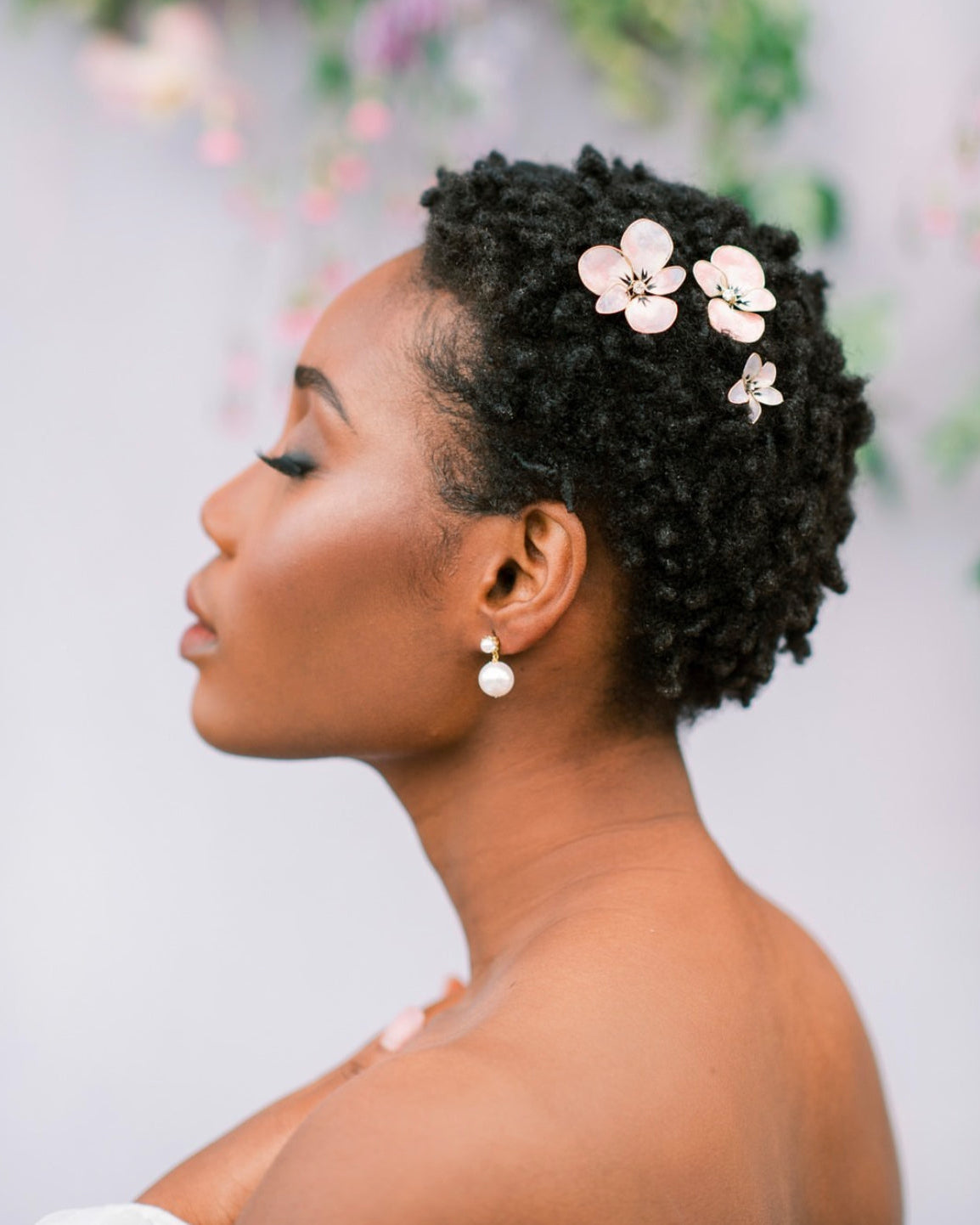 Fiore per capelli corti rosa, per damigella e invitata, elibre handmade.