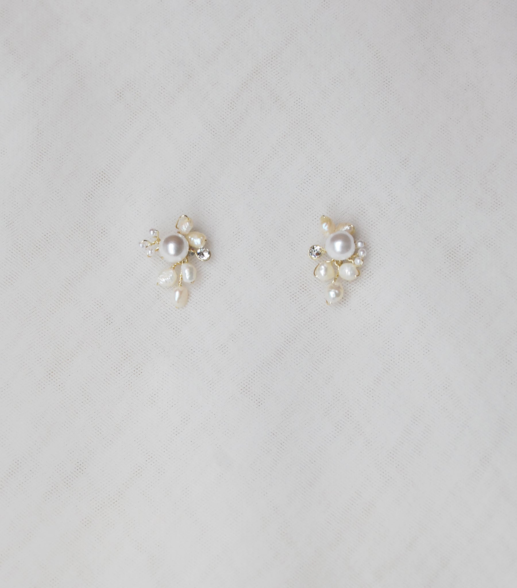 Pearl bouquet earrings