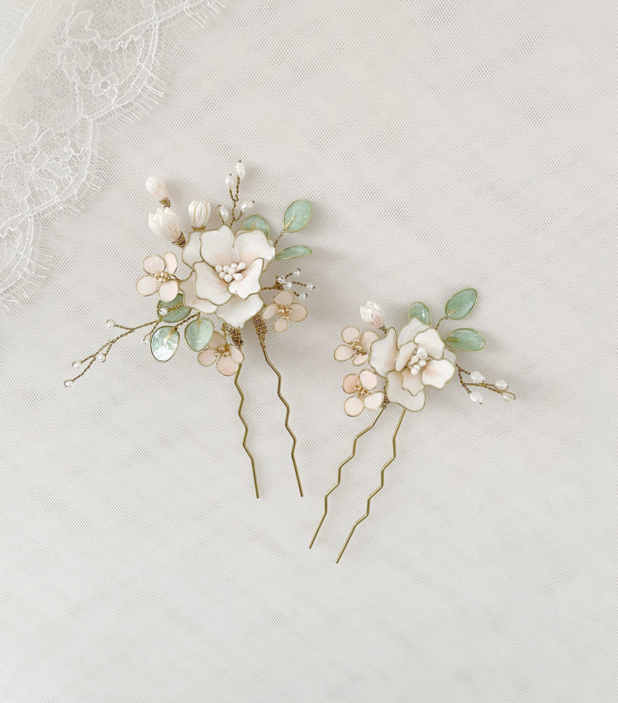 White peony bouquet hairpins - Set 2
