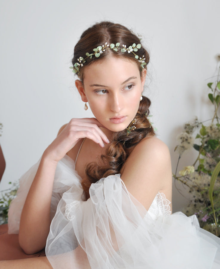 greener wedding headband and hairpins