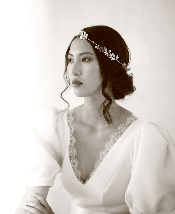 bride hair circlet with stars | Elibre handmade