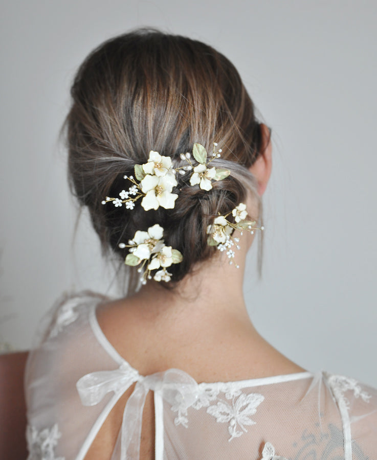 white apple flowers hair pins