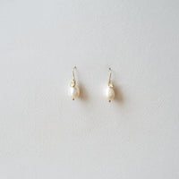 baroque pearl pendant earrings