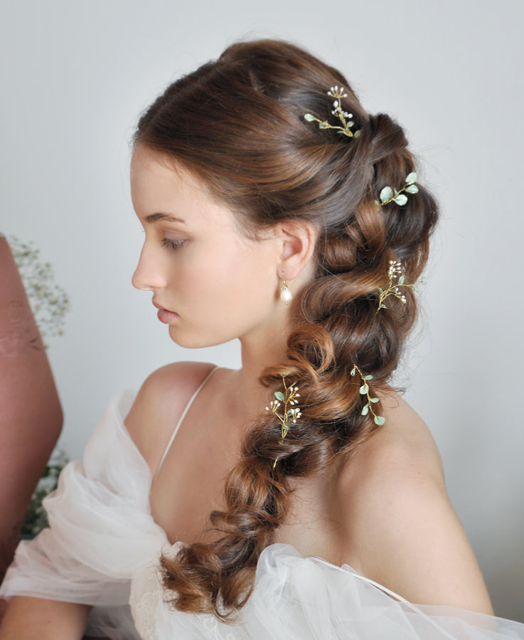 bridal leaf hair pins