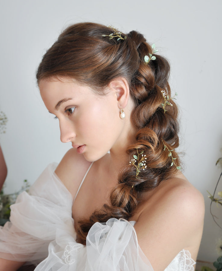 bride green leaf headpieces