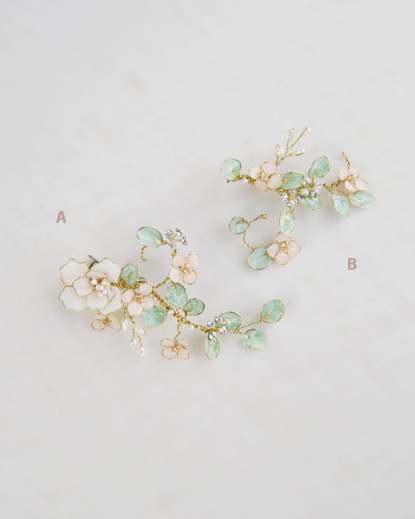 Clip peonie bianche ed eucalipto