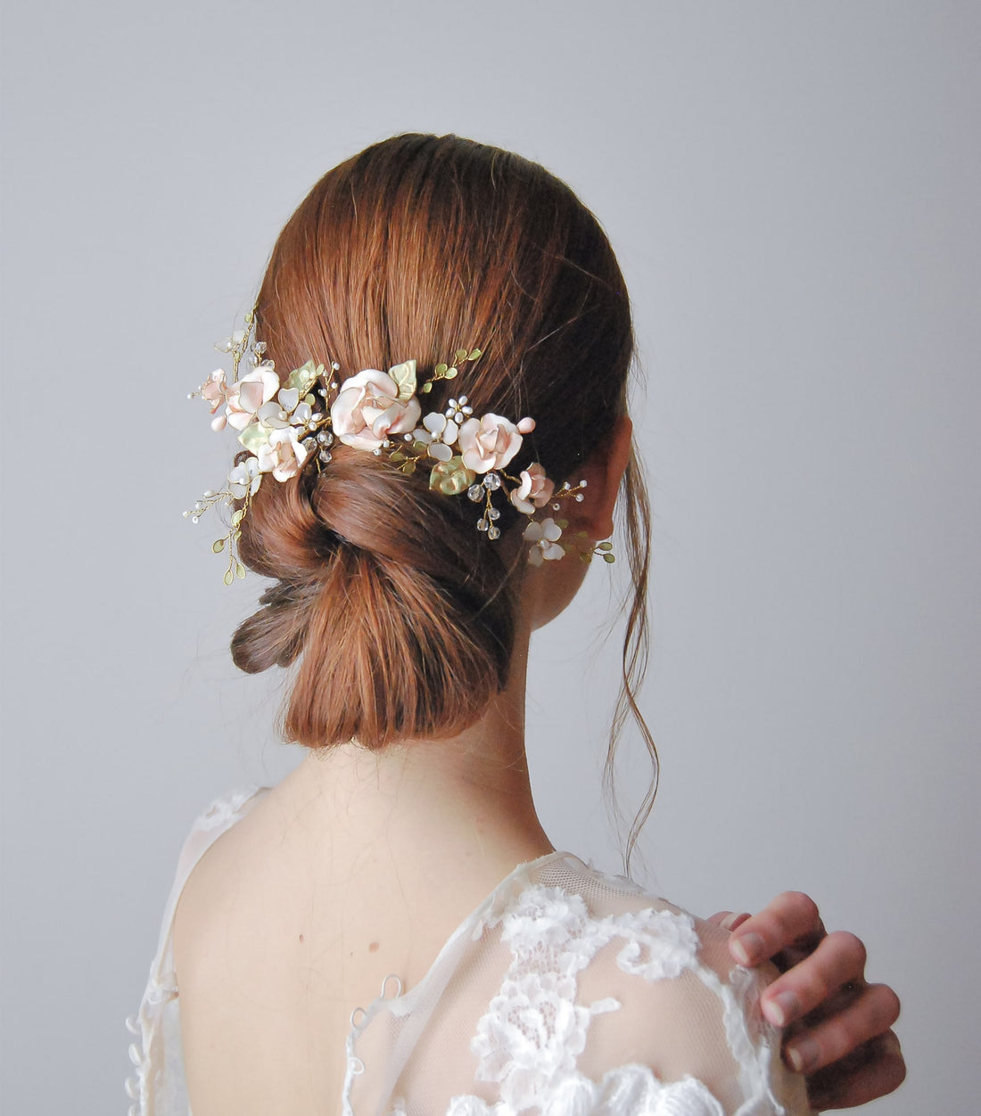 fermaglio floreale sposa romantica