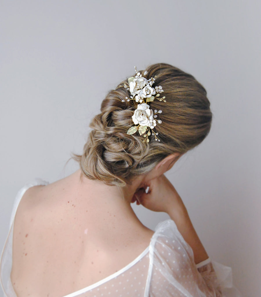 gioiello per capelli floreale
