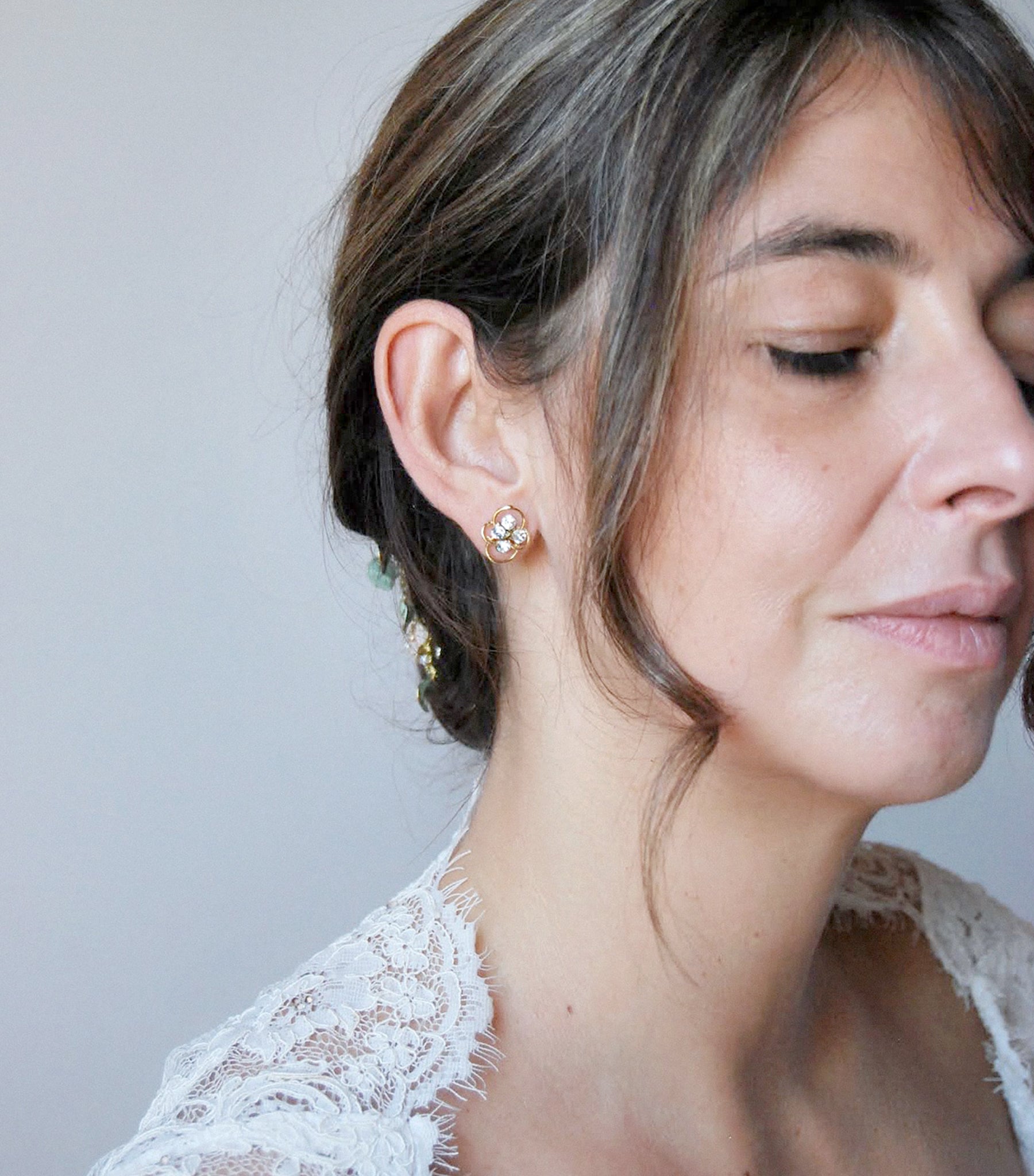 Crystal flower earrings
