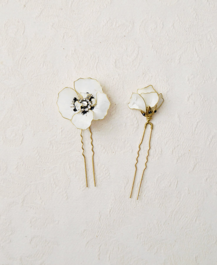 poppy white flower hair pins