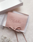 elibre signature pochette in suede