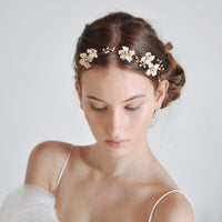 simple pink flower crown for bride